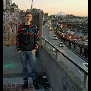 Meet your Posher, Mark